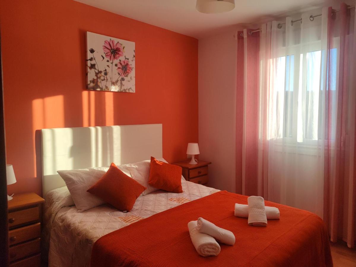 Apartamentos Turisticos Lemos O Pedrouzo Eksteriør billede