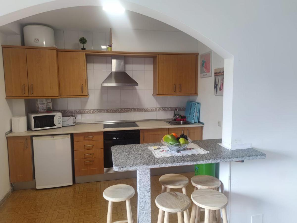 Apartamentos Turisticos Lemos O Pedrouzo Eksteriør billede
